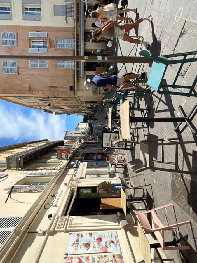 Location Cote D Azur Hotel Antibes Bagian luar foto